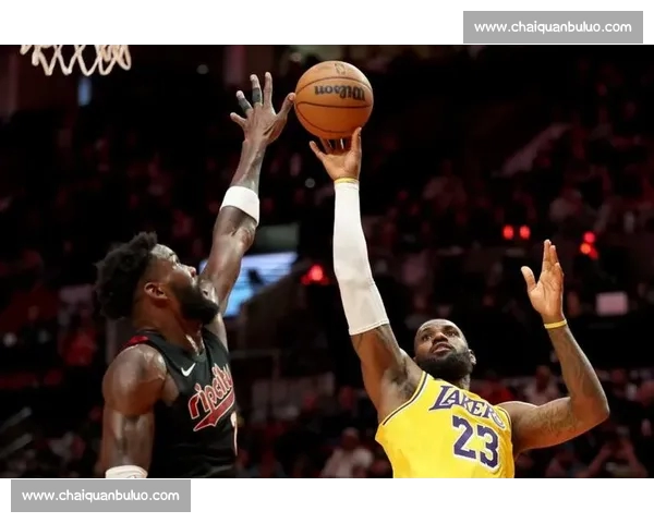 NBA季后赛激烈开战詹姆斯携手浓眉率湖人冲击总冠军